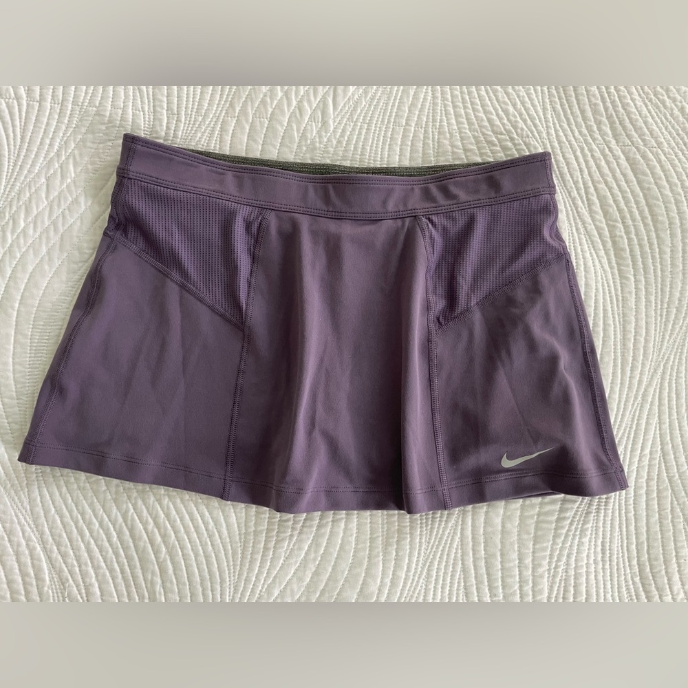 Nike tennis skort